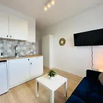 아파트 Blisko Plazy I Parku Reagana 그단스크