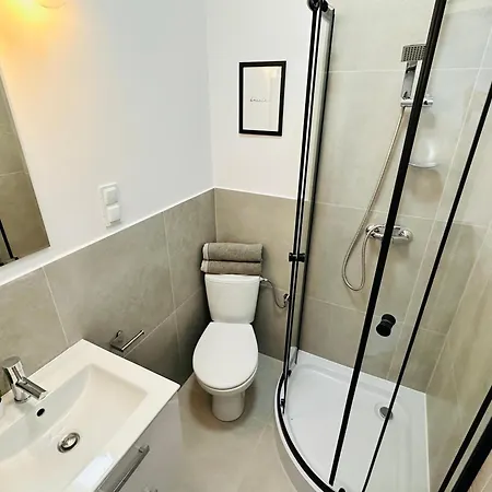 Appartamento Blisko Plazy I Parku Reagana