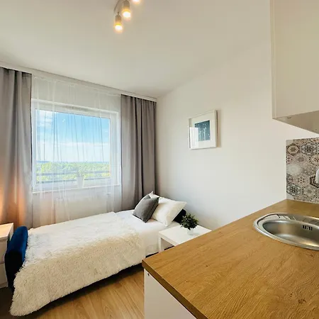 Blisko Plazy I Parku Reagana Danzica